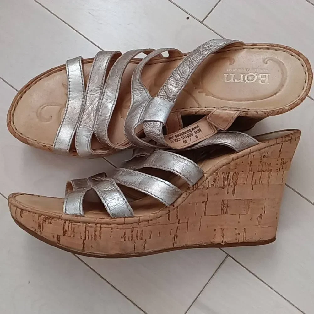 Born Women's Metallic Gold Leather Slip-On Cork Heel Wedge Sandals Size 8
